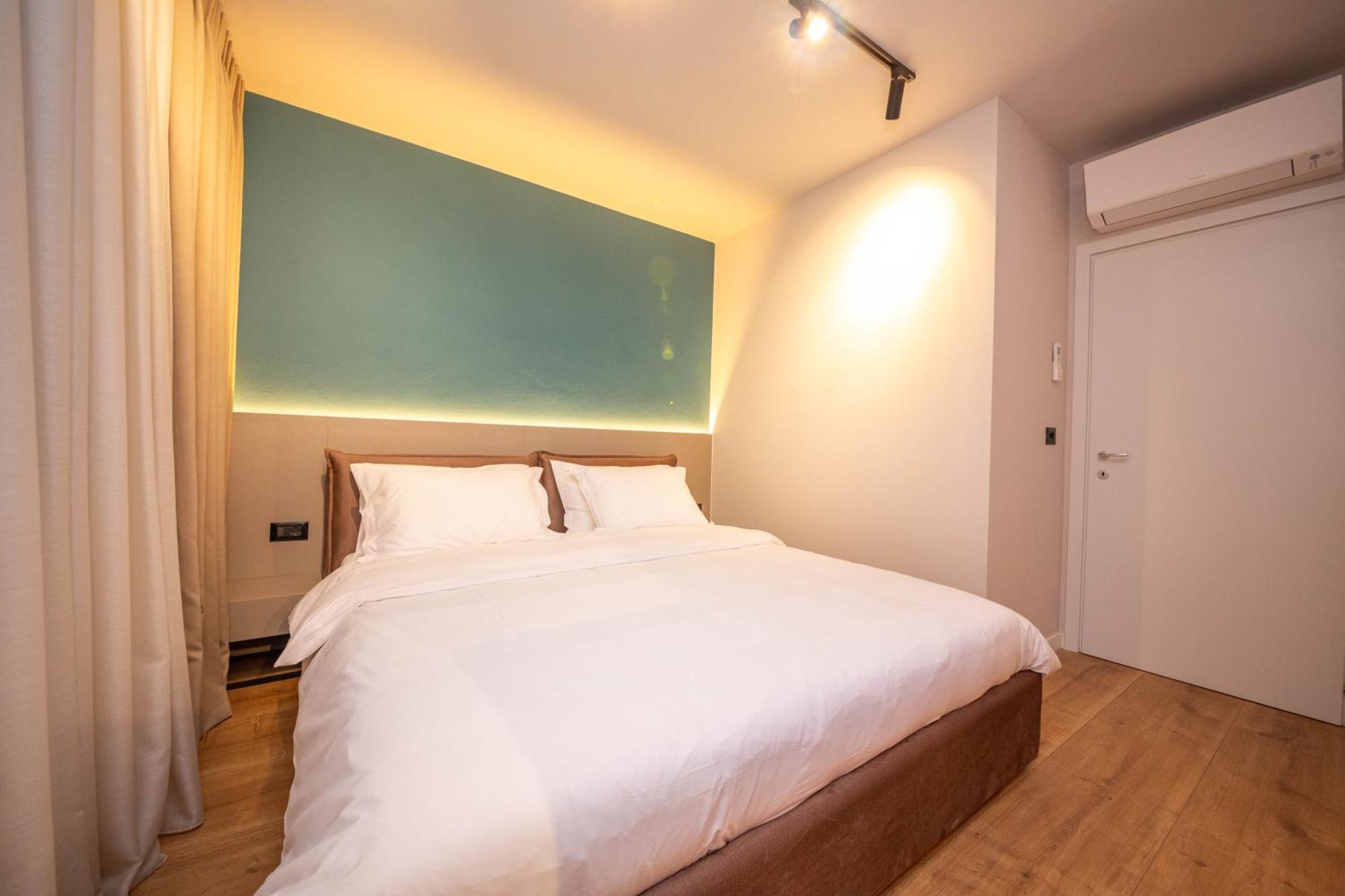 Blloku Unique Apartments 2 地拉那 外观 照片
