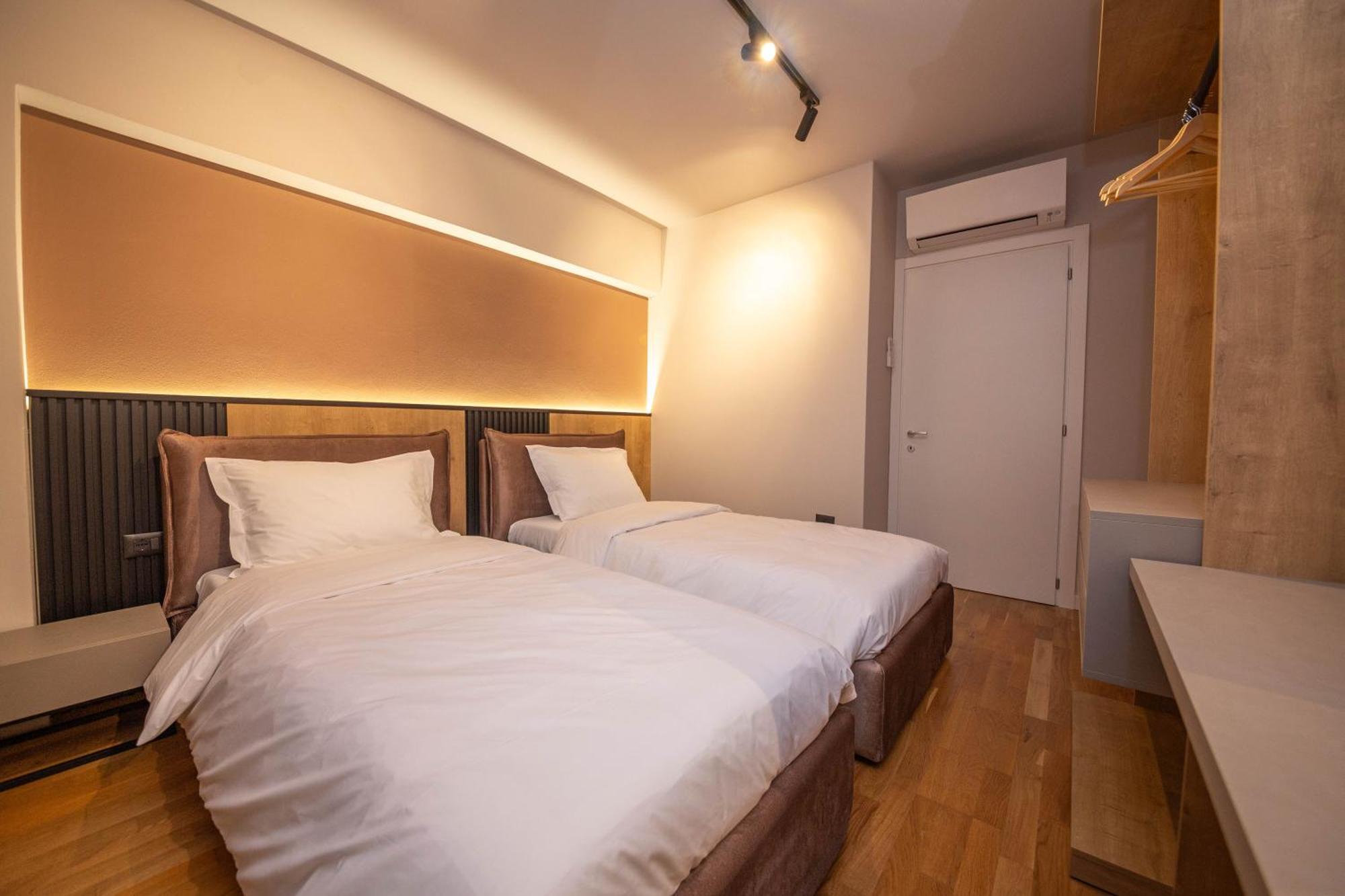 Blloku Unique Apartments 2 地拉那 外观 照片