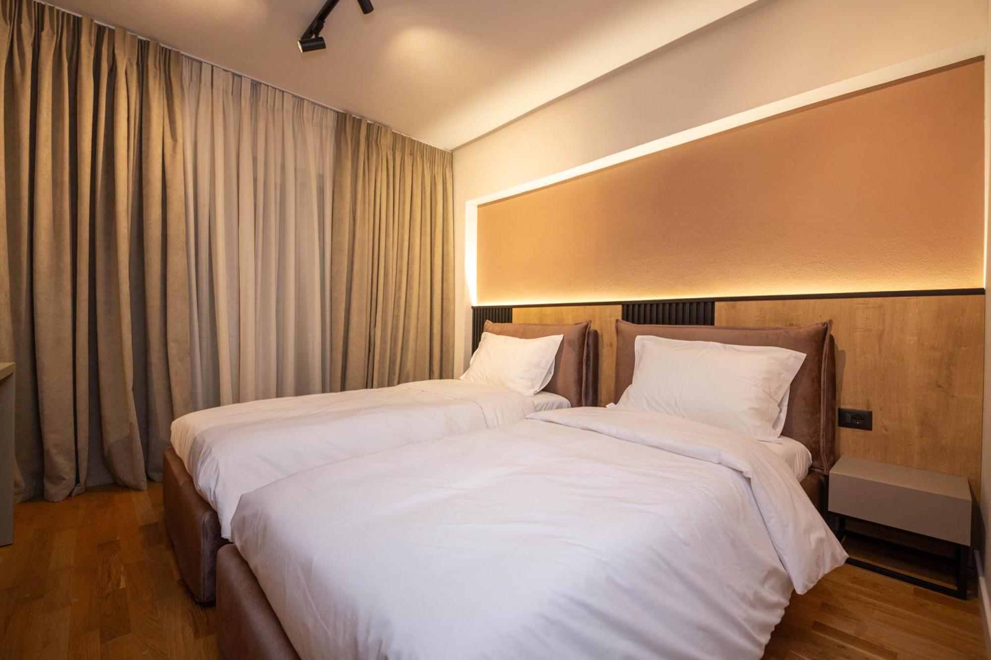 Blloku Unique Apartments 2 地拉那 外观 照片