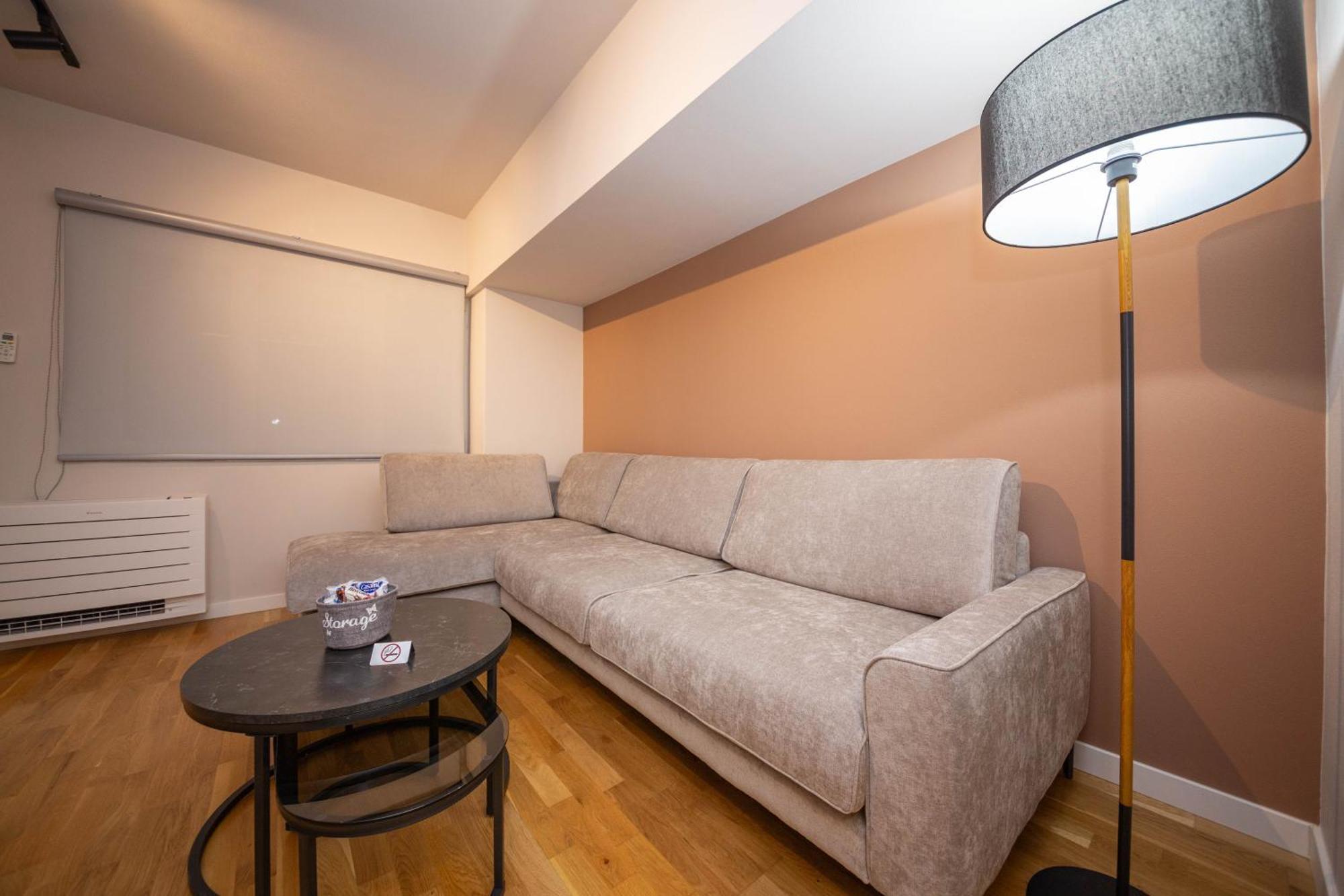 Blloku Unique Apartments 2 地拉那 客房 照片